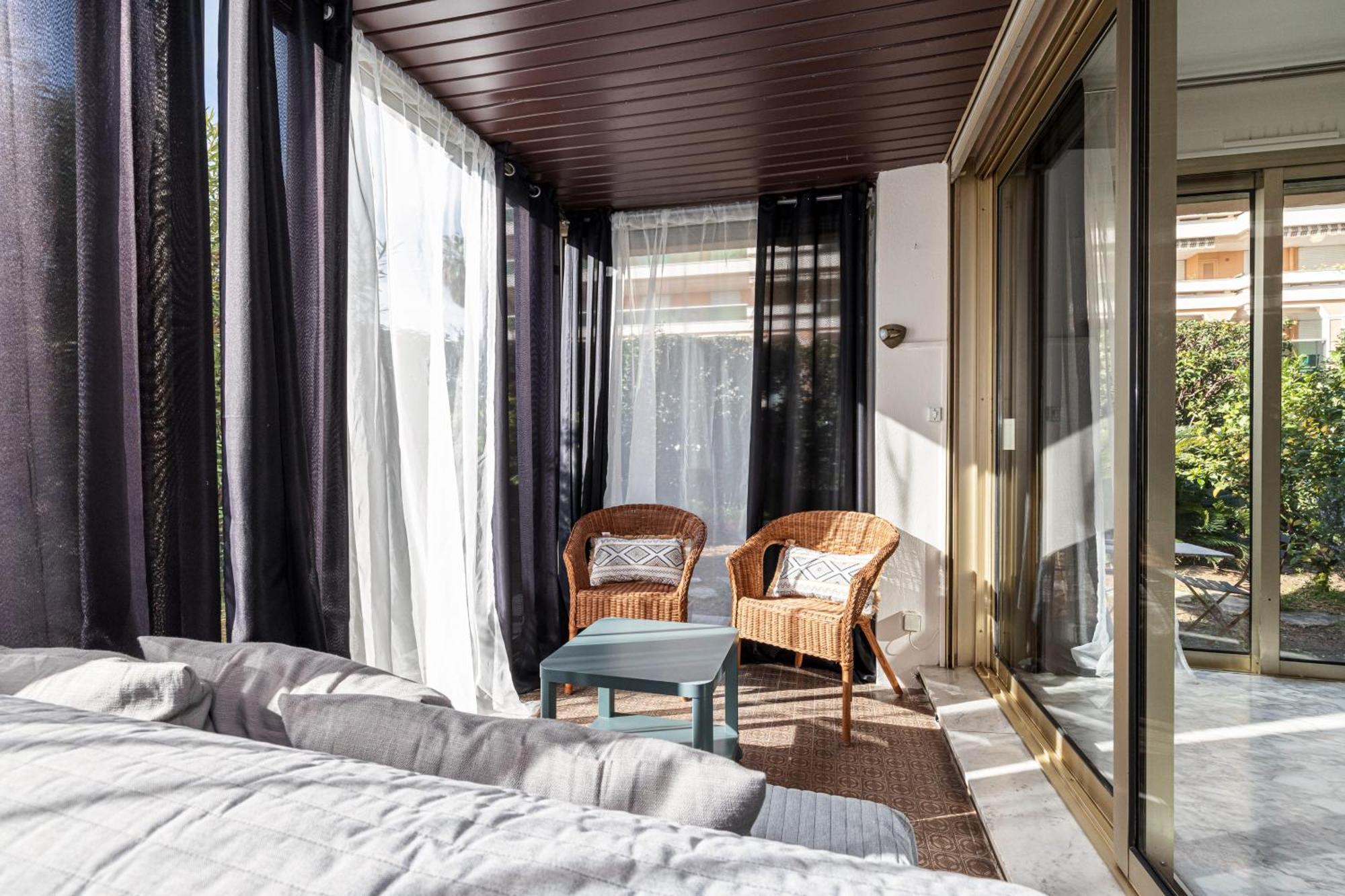 Le Globe Trotteur Apartment Saint-Laurent-du-Var Luaran gambar