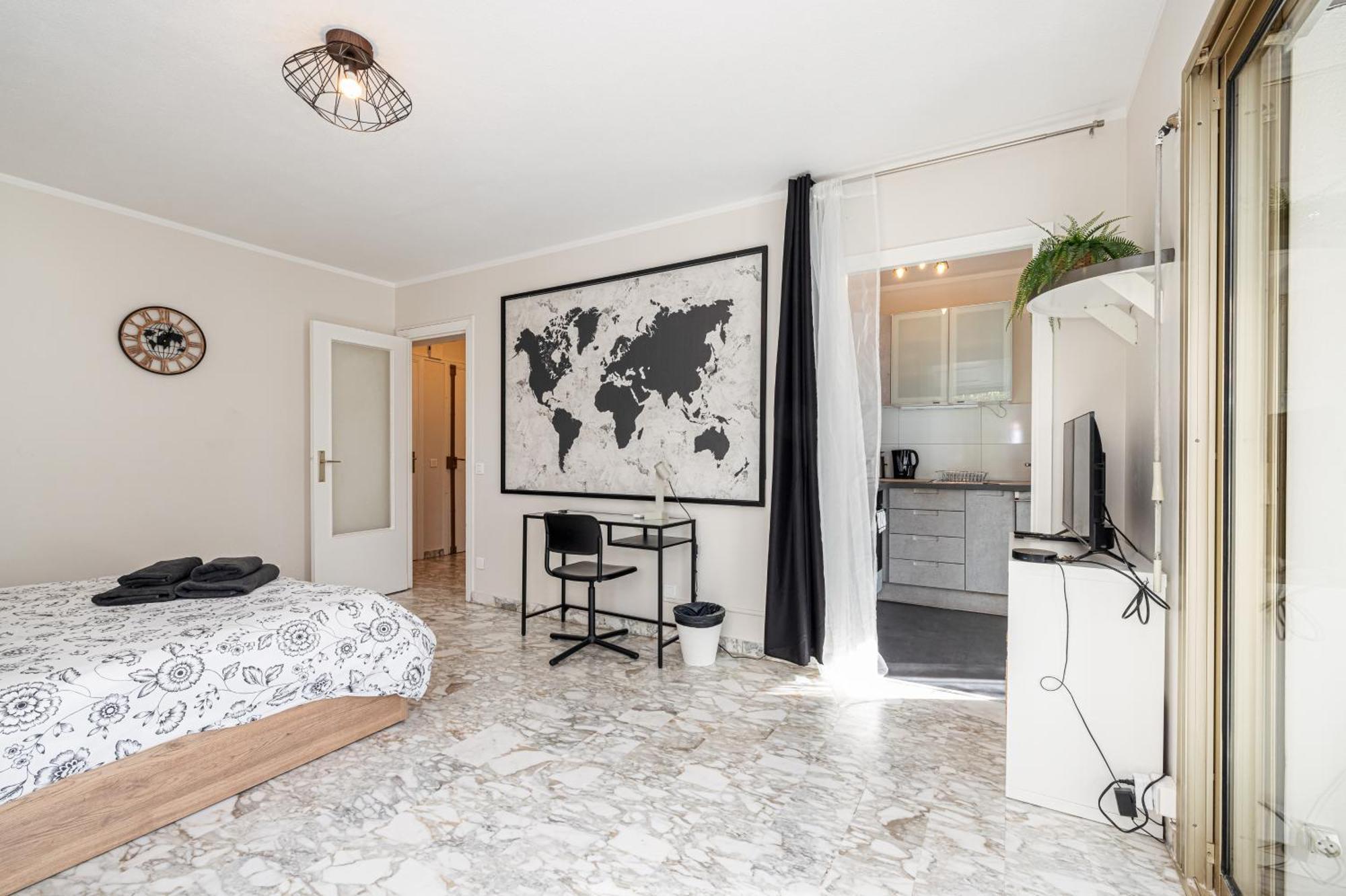 Le Globe Trotteur Apartment Saint-Laurent-du-Var Luaran gambar