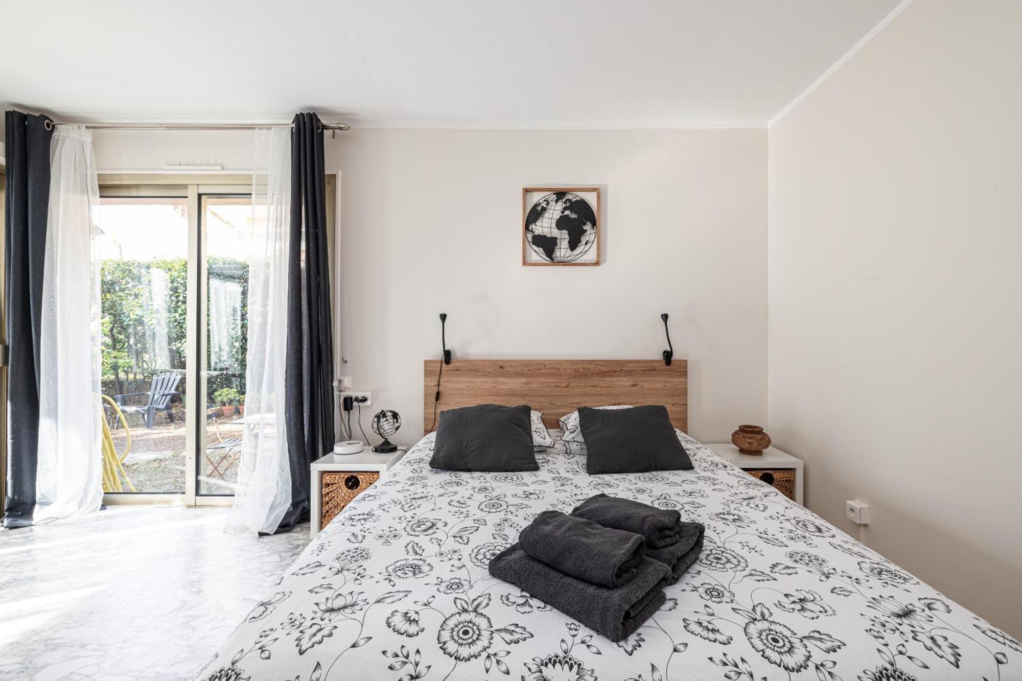 Le Globe Trotteur Apartment Saint-Laurent-du-Var Luaran gambar