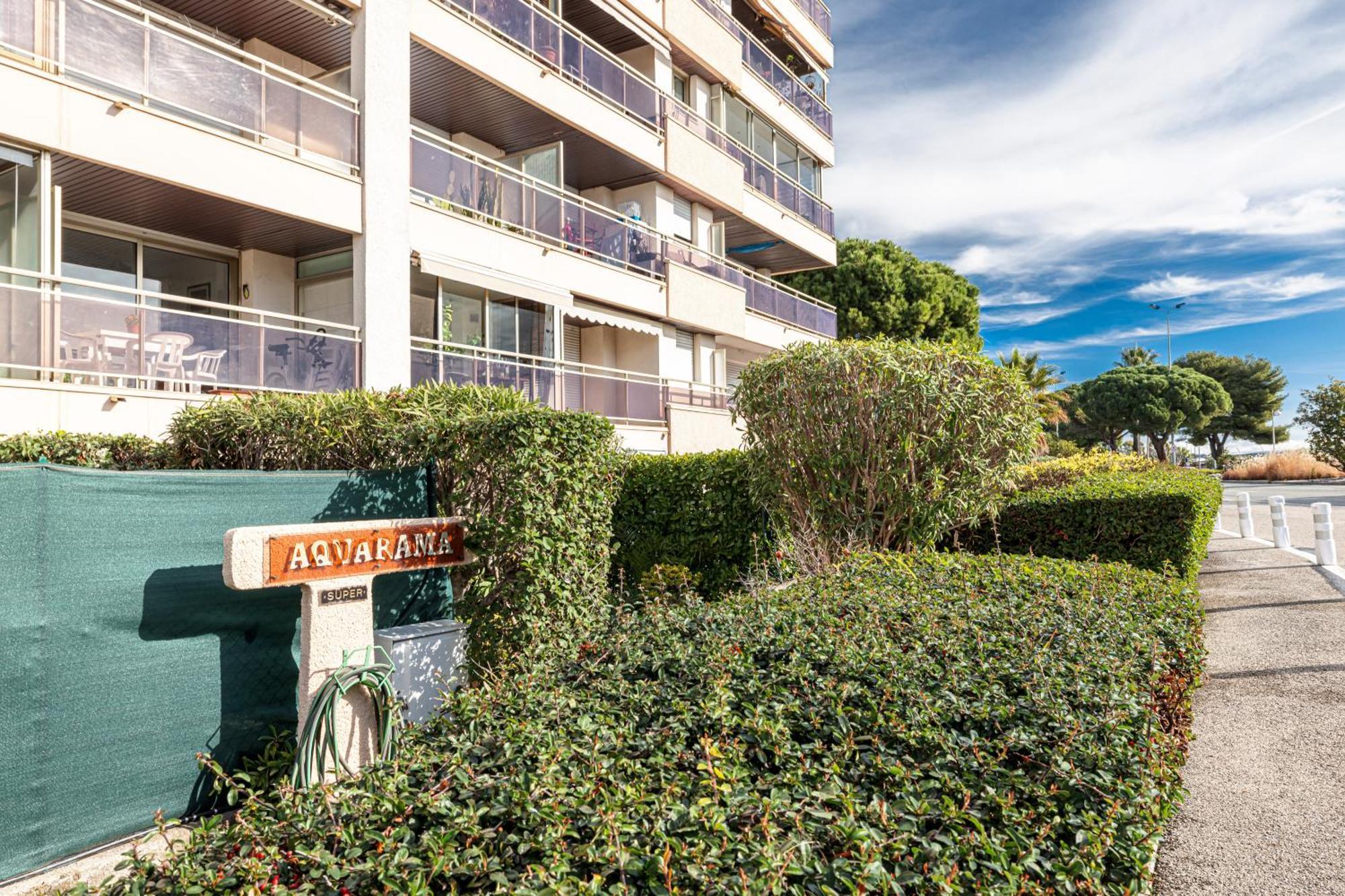 Le Globe Trotteur Apartment Saint-Laurent-du-Var Luaran gambar